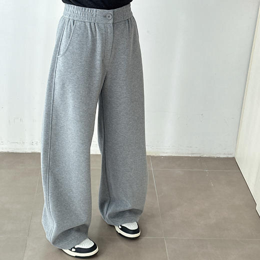 2025年秋季新款时尚高腰显瘦直筒阔腿弯刀休闲裤 商品图9