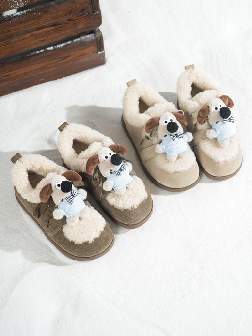 西村名物2025年冬季新款舒适厚底防滑毛绒内里保暖娃娃配饰个性勃肯鞋毛毛鞋X25DM49931 商品图7