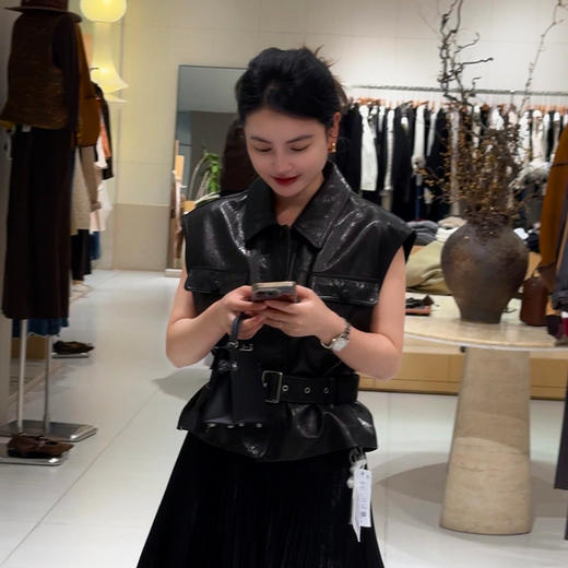 【现货】良木礼山羊皮马甲（腰带）（Q250901） 商品图5