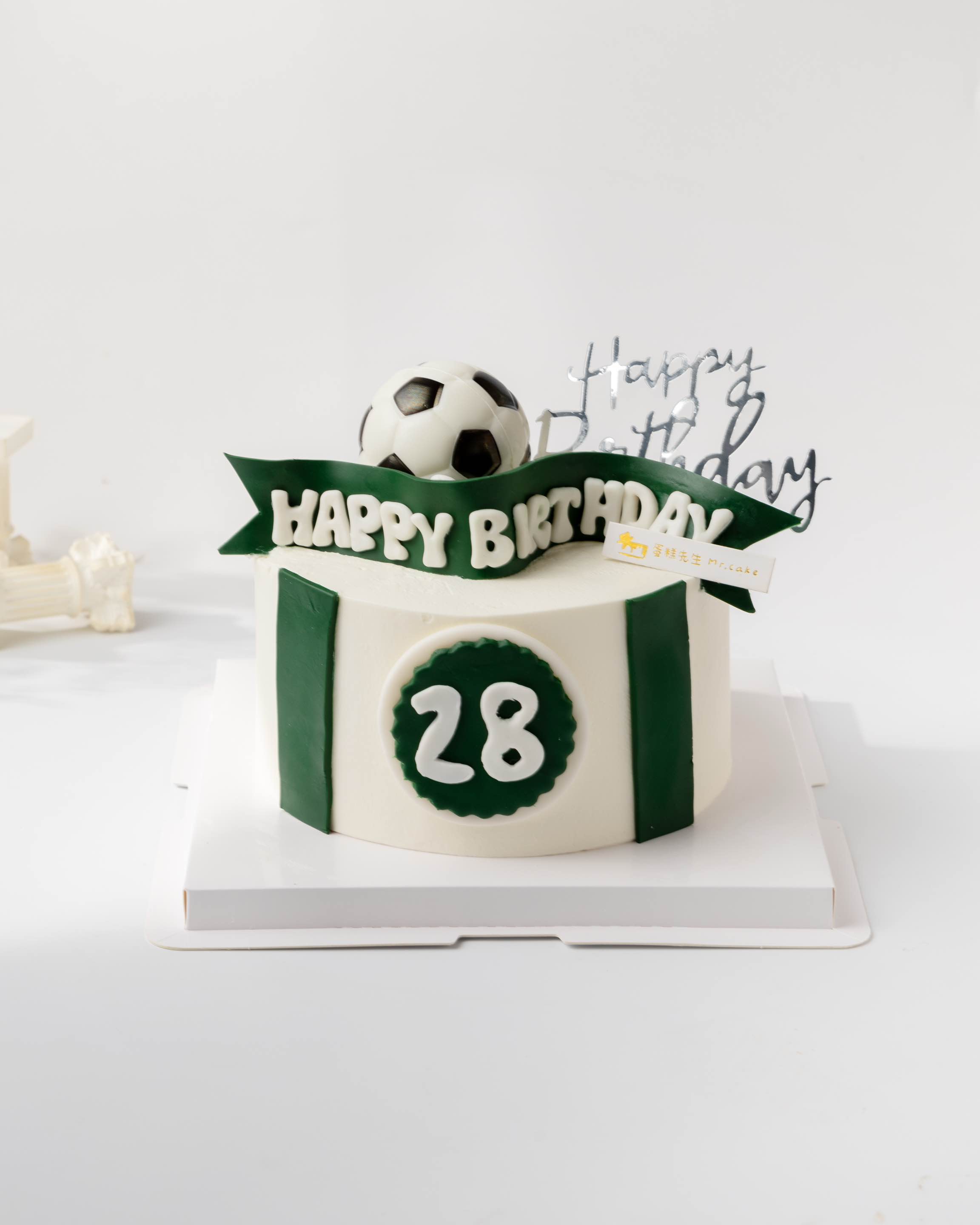 简约足球生日蛋糕（可改年龄）
