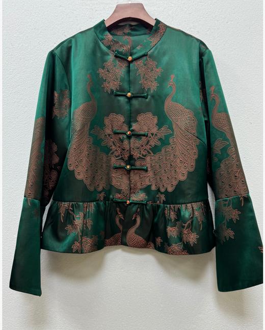 下架|盛唐婧 | 轻奢时尚新中式老缎对花对襟外套-绿色 商品图0