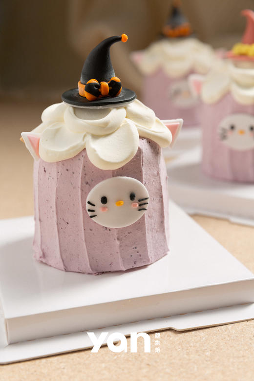 万圣节3寸Hello Kitty蛋糕 商品图2