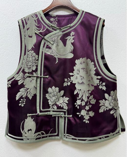 盛唐婧 | 轻奢时尚新中式老缎琵琶襟马甲 商品图0