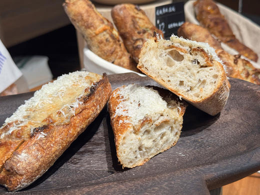 帕玛森黑松露土豆泥法棍 商品图0