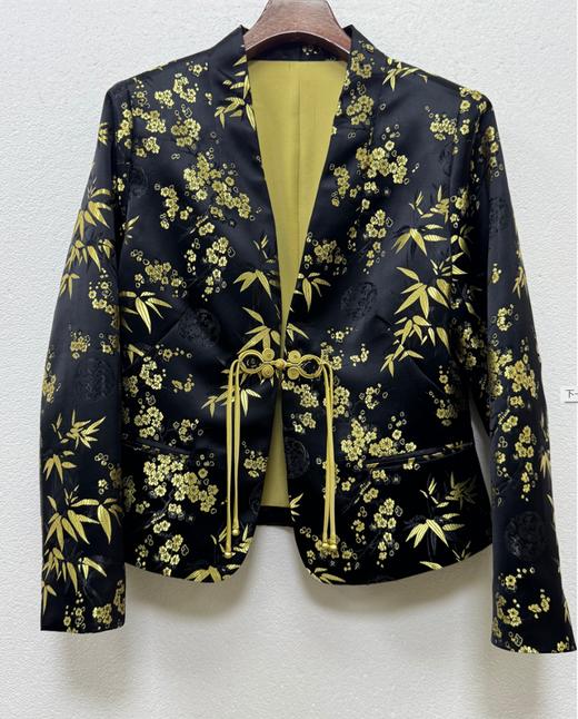 下架|盛唐婧 | 金昭梅竹轻奢时尚新中式老缎夹棉修身西装-黑色 商品图0