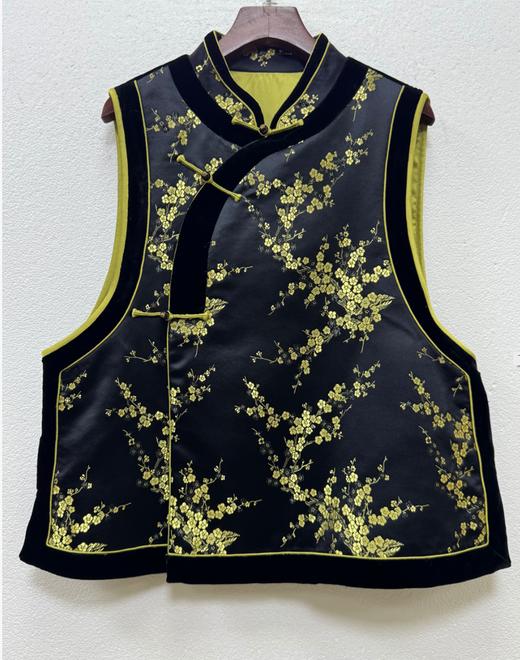 下架|盛唐婧 | 金昭梅竹轻奢时尚新中式老缎夹棉马甲 商品图0