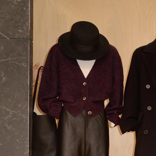 【特价不退不换】【预售7天】良木礼丝羊绒开衫（D25102827F） 商品图1