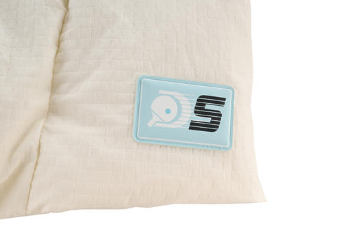 【2025新品】李宁乒乓球系列孙颖莎同款羽绒服AYMV809-1 商品图6