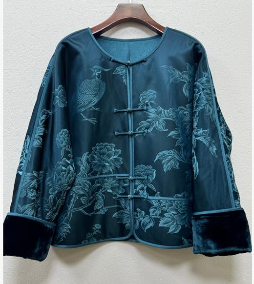 盛唐婧 | 轻奢时尚新中式老缎拼丝绒对襟外套-蓝色 商品图0