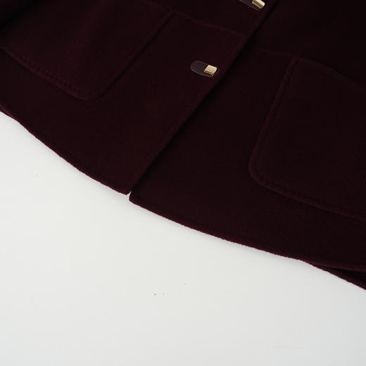 EITIE爱特爱温暖舒适门襟处配色浅金皮袢精致耐看短款毛呢大衣8414122 商品图4