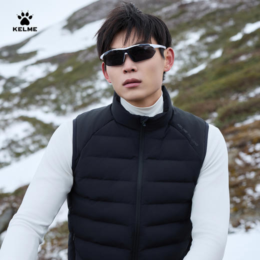 卡尔美男士轻型羽绒马甲8563MJ1033 商品图3