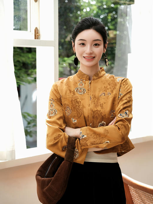 盛唐婧 | 丝毛手推绣外套 商品图0