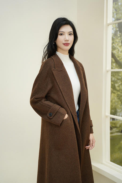 臣禾	【可脱卸帽大衣】层次感系腰带中长款呢大衣外套	JZ254080175 商品图2