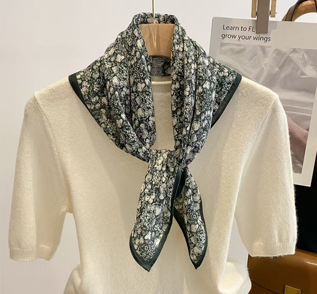 FS竹纤维女士时尚印花竹棉大方巾036