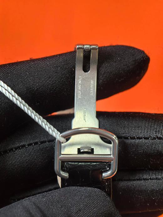 CARTIER卡地亚 蓝气球系列 自动机械机芯 日期显示 日历 男表 瑞表 42mm 银色表盘 精钢表壳 鳄鱼皮表带 商品图4