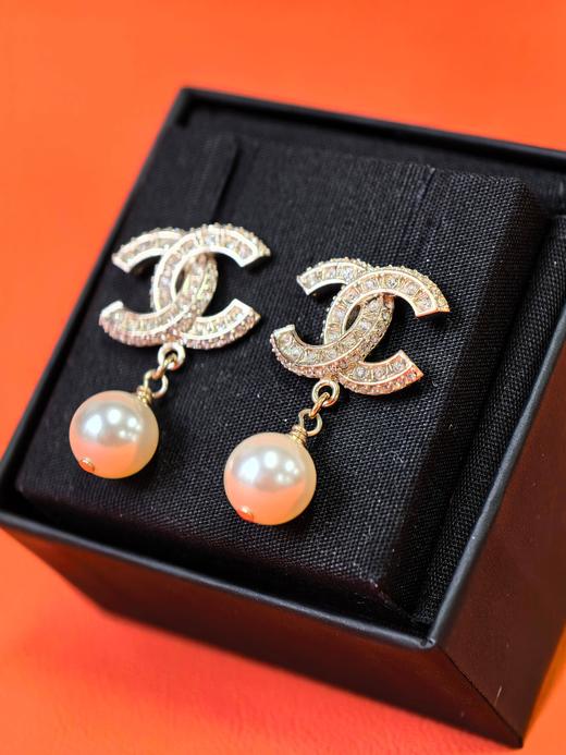 CHANEL香奈儿 金色双C装饰珍珠 金属 耳环 女款 金色 商品图1