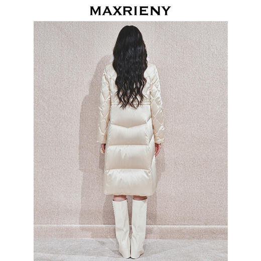 【时髦暖冬-商场同款】MAXRIENY精致日常感醋纤收腰羽绒服中长款(货号:MC85DC755) 商品图3