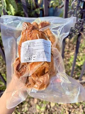 柴火熏鸡一只