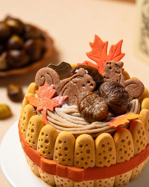 鲜果夏洛特栗香慕斯生日蛋糕 商品图3