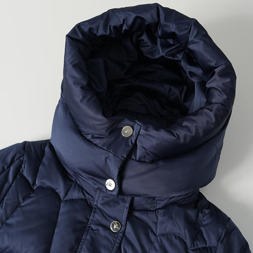 EITIE爱特爱高领连帽鹅绒秋冬保暖利器防风抗寒H版型时尚百搭不挑人保暖羽绒服8411103 商品图2