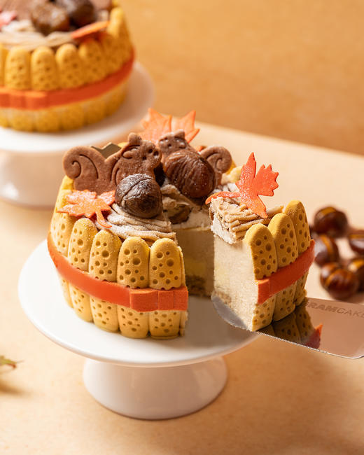 鲜果夏洛特栗香慕斯生日蛋糕 商品图2