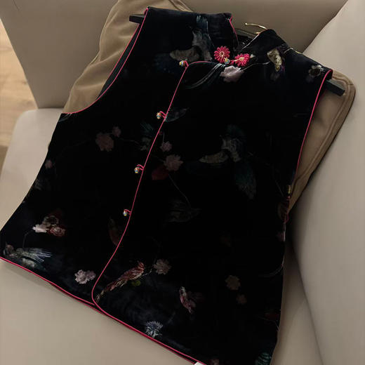 【不退不换】【预售7天】良木礼国风马甲（D25102707） 商品图0