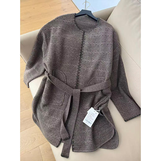 【预售7天】良木礼山羊绒外套（腰带）（D25102336F） 商品图0