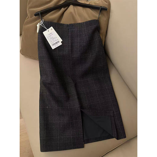 【特价不退不换】【预售7天】良木礼羊毛半裙（D25102546） 商品图0