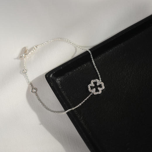 北京仓｜Skultuna-Pavé-银色 四叶草 密钻 手链［瑞典设计师］ 商品图5