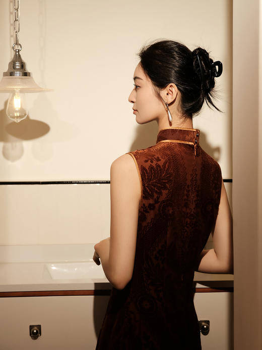 盛唐牡丹 | 手工红云纱丝绒古法旗袍 商品图2