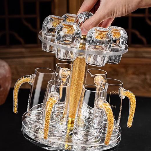 【特惠6折，仅1套，无货退款】玻璃白酒杯分酒器家用小酒杯一口杯高档酒具礼盒皮箱装送人乔迁生活本色金箔白酒具6杯6壶套装（带旋转杯架） 商品图0