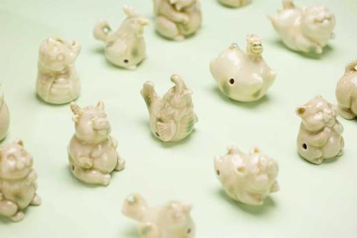 非遗手作  泥人刘  长沙窑 嘟嘟长沙兽 多用途陶瓷摆件 茶宠 多功能口哨 商品图4