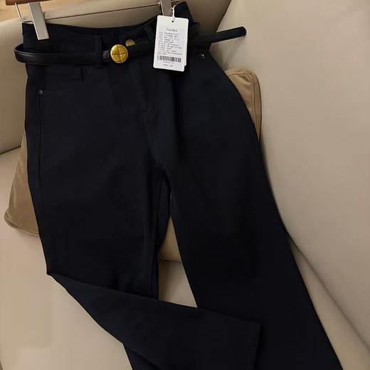 【预售7天】良木礼牛仔法棍裤（腰带）（D25102708） 商品图0