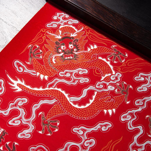 清代宫廷手绘龙纹御用宫绢 商品图4