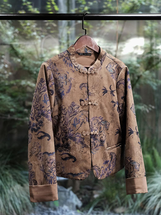 盛唐婧 | 真丝香云纱印花夹棉对襟外套-深咖色 商品图0