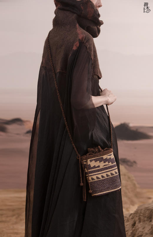 荷木HEMU丨若羌高定·小挎包 商品图2