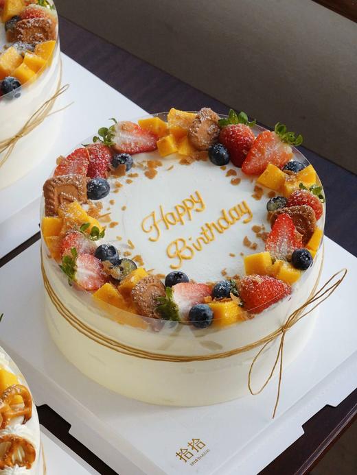 「水果大家族」聚会大糕·100%动物奶油（附图8寸·5~10寸提前6小时，12~22寸提前24小时预订） 商品图1