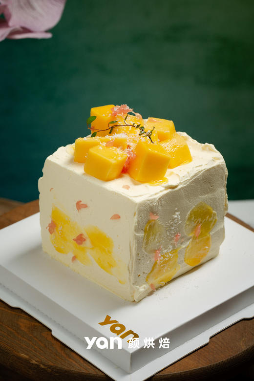 4寸杨枝甘露蛋糕 商品图1