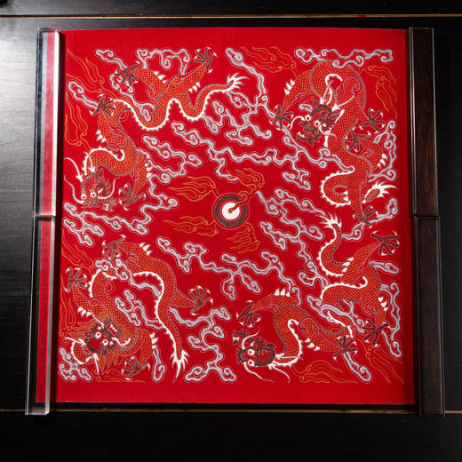 清代宫廷手绘龙纹御用宫绢 商品图0