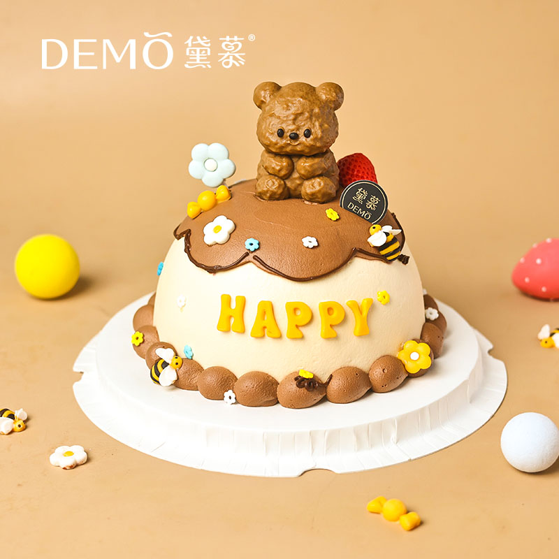 萌趣小熊·创意主题奶油蛋糕|Cute Little Bear
