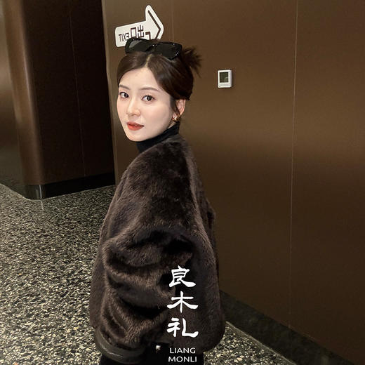 【预售7天】良木礼皮毛一体外套（D25102676） 商品图0