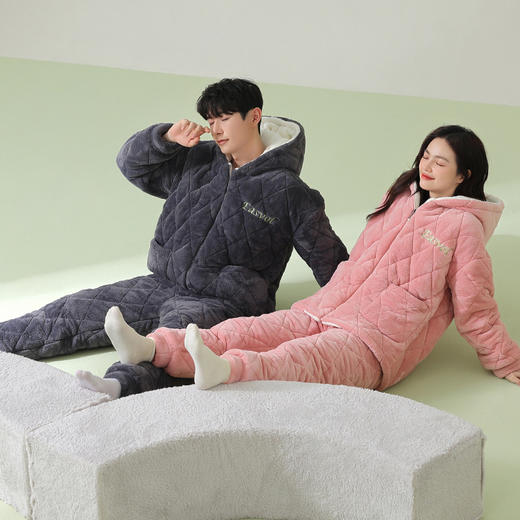 【换季出清】【夹棉暖衣】自然醒「怦然心动」贵妃绒三层加厚夹棉情侣睡衣冬季保暖珊瑚绒家居服女大码男士套装JLM 商品图4