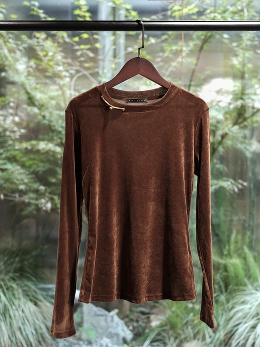 盛唐婧 | 时尚百搭高弹中式打底衫-浅咖色 商品图0