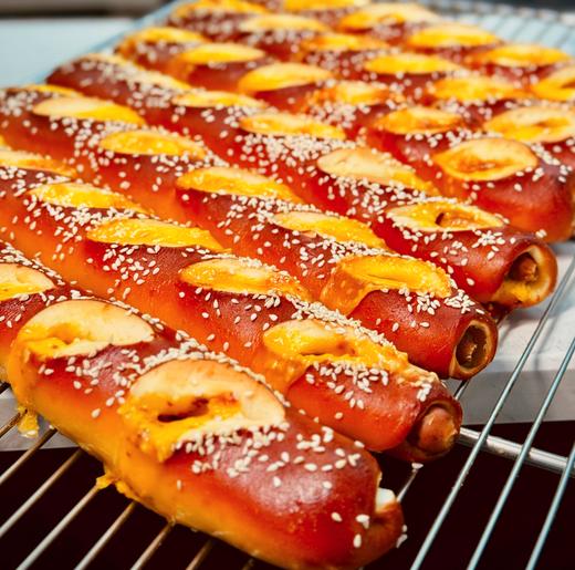 芝士黑椒肠料理碱水棒 商品图0