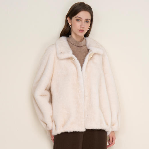 EITIE爱特爱环保皮草短外套舒适毛绒显瘦宽松a版大衣冬季新款D2503931 商品图2