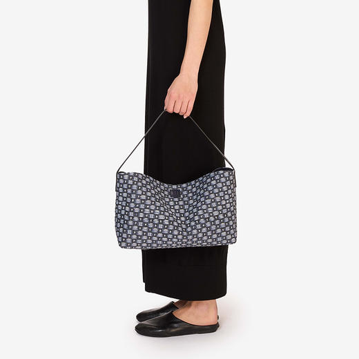 北京仓｜Inoui Editions-CAMPUS CANNAGE-花纹 单肩包［法国设计师］ 商品图3