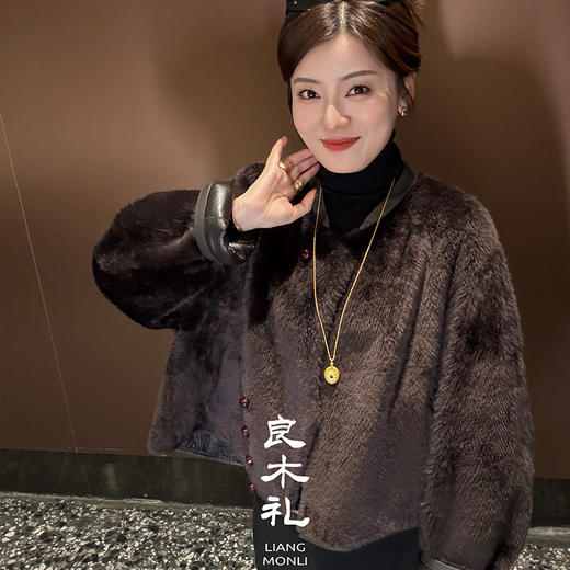 【预售7天】良木礼皮毛一体外套（D25102676） 商品图2