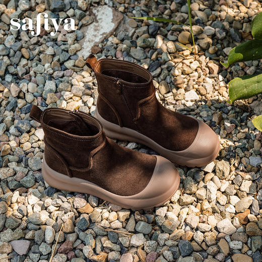 Safiya/索菲娅2025户外风厚底侧拉链反绒复古轻便百搭休闲短靴SFD4116062 商品图2