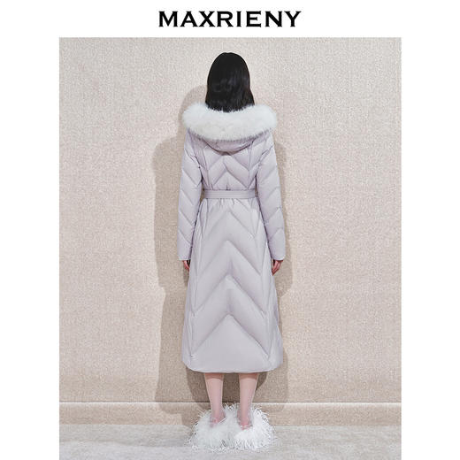【时髦暖冬-商场同款】MAXRIENY亮片收腰羽绒服女中长款保暖外套(货号:MC85DC764) 商品图3