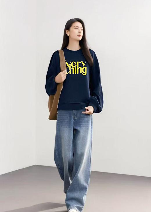 【卫衣系列】31831宽松字母藏蓝宽松短款卫衣-喜出 商品图1